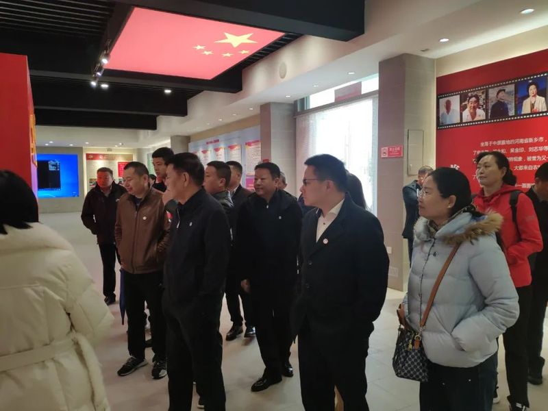 榜樣的力量?全國文明裴寨村考察學習｜學習先進典型·汲取奮進力量｜河南省湖北商會新鄉(xiāng)參觀學習暨第四屆二次會長辦公會圓滿召開！